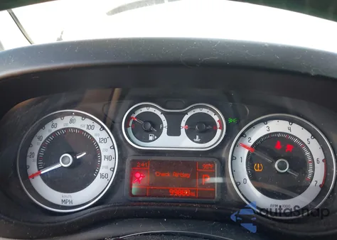 2015 Fiat 500L Trekking z USA, uszkodzony, nr VIN ZFBCFADH9FZ033832